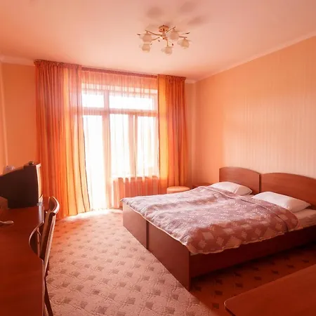 Paradiz * Polyana (Transcarpathia)